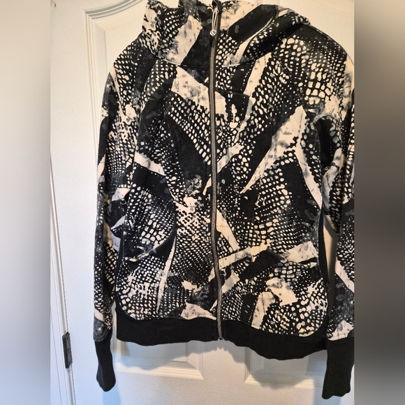 Scuba Hoodie III - Picture 4 of 12